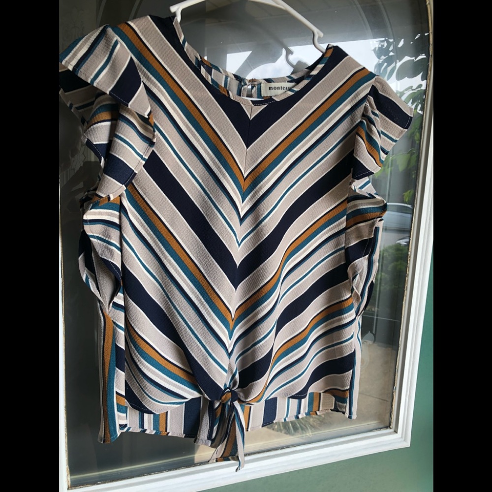 Woman’s blouse